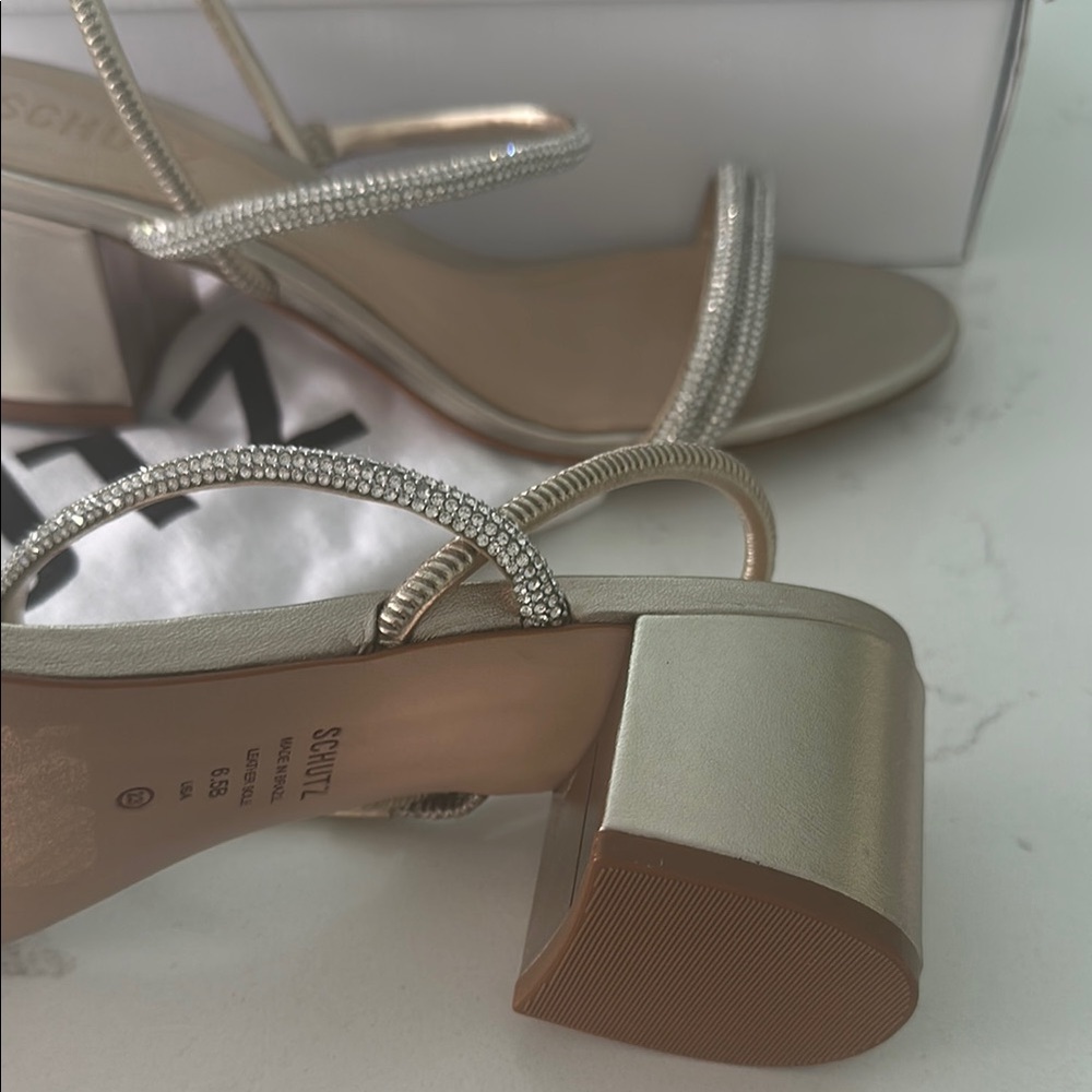 NEW Schutz Gold Crystal WHITELEY metallic BLOCK HEELS SHOES Sandals 6.5 - Picture 6 of 7